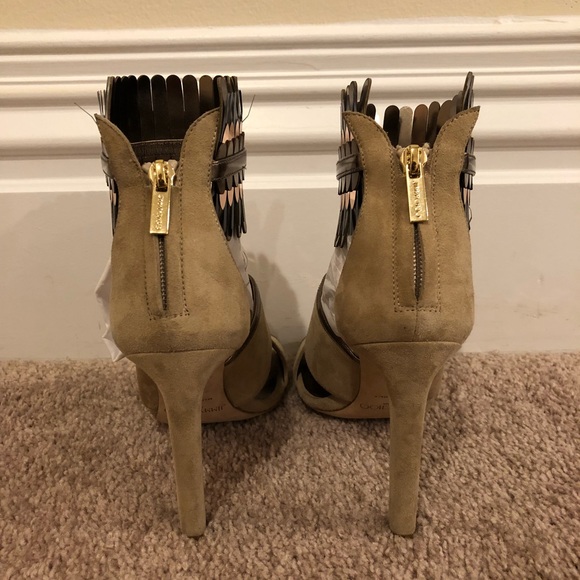 **sold**Brand new Jimmy Choo klara heels - Picture 4 of 7